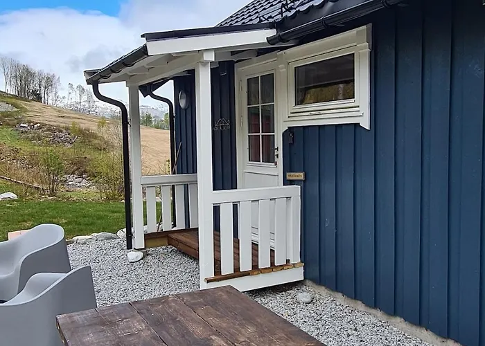 Nordfjordcabins Blue Ferienhaus Utvik